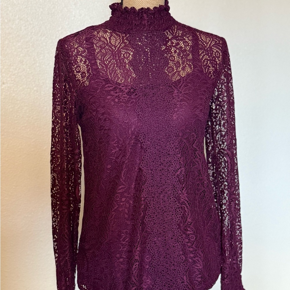 Elegant Lace Long Sleeve Top - Magenta